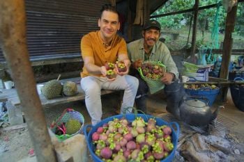 ล่องใต้ลุยเส้นทางธรรมชาติกับฝรั่งหัวใจไทย\'แดเนียล เฟรเซอร์\' ใน\'หลงรักยิ้ม\'