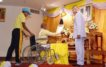 ปลื้มปิติ \'ในหลวง\' พระราชทานพระราชกระแสชมเชยช่างซ่อมจักรยานยนต์พิการสู้ชีวิต