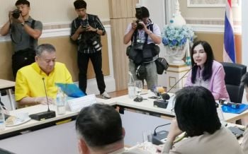 มติเอกฉันท์คณะทำงาน4ฝ่าย\'9 ต่อ 0 \'ยกเลิกการใช้3สารพิษอันตราย