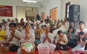 ปชช.ร่วมทำบุญ ‘ตานขันข้าว’ วันออกพรรษา