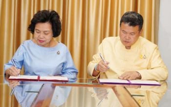 สภาสตรี ผนึกร่วมพช.รณรงค์เชิดชูอัตลักษณ์ ใส่ผ้าไทยทั่วประเทศ