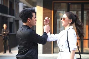 ‘ปั้นจั่น’ปะทะ‘ศรีริต้า’ เลิฟซีนดุเดือดถึงใจ!! พร้อมเปลี่ยนความแค้นให้เป็นรัก