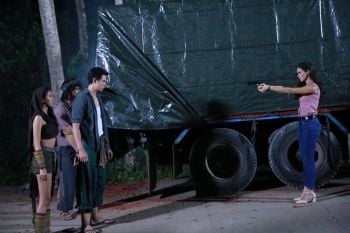 \'ริด้า\'ควงปืนขู่\'แมน-น้ำหวาน\'”หวังชำระแค้นปิดฉาก\'ฝ่าดงพยัคฆ์\'