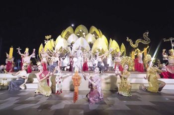 ปรากฏการณ์เทศกาลลอยกระทง  ‘ICONSIAM CHAO PHRAYA RIVER OF GLORY’