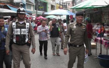 ตรังคุมเข้ม‘ลอยกระทง’ ลุยกวดขันร้านจำหน่ายประทัด-พลุทั่วเมือง
