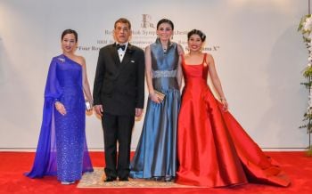 ภาพประทับใจ! 4พระองค์ฉายพระบรมฉายาลักษณ์ ร่วมงานคอนเสิร์ตเฉลิมพระเกียรติ