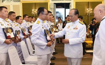 ‘มท.’ มอบรางวัล‘นอภ.แหวนเพชร-ปลัดอำเภอแหวนทองคำ’เชิดชูขรก.ทำประโยชน์ปท.