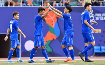 ช้างศึกคืนฟอร์ม! ถลุงลอดช่องเละลุ้นเข้ารอบซีเกมส์ 2 นัดท้าย