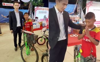 เด็กป.5ผิดหวังลุ้นจักรยานงานกาชาด นายอำเภอใจป๋าควักเงินซื้อให้เอง (คลิป)