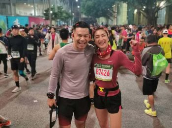 ‘แพนเค้ก’ควง‘สารวัตรหมี’เที่ยวมาเก๊า ร่วมวิ่ง‘มาเก๊า มาราธอน 2019’