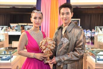 \'แอน ทองประสม-เจมส์  - จิรายุ\'จัดเต็มความหรูหรา