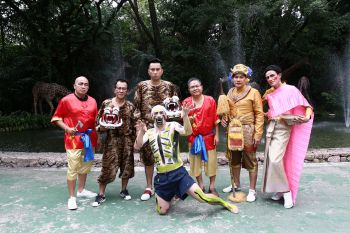 \'เด๋อ ดอกสะเดา\'ถูกจับปิดตา!! ทัวร์สวนสัตว์