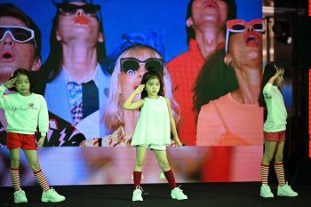 รันเวย์สะเทือน! \'น้องมะลิ\'นำทีม\'ซุปตาร์ตัวน้อย\'เปิดแคทวอล์ค งาน\'เซ็นทรัล คิดส์ แฟชั่น โชว์\'