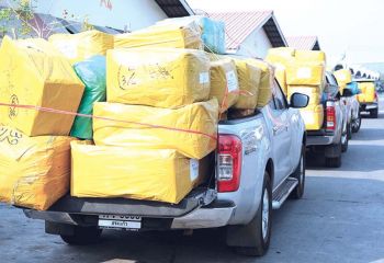 ทลายโกดังเถื่อนโรงเกลือ  จับสินค้าละเมิดลิขสิทธิ์30ล.