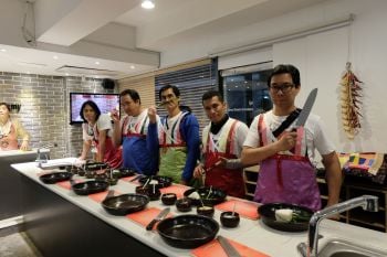 ชิมเองนักเลงพอ\'พาราด็อกซ์\'เข้าครัวทำ\'กิมจิ\'เกือบเอาตัวไม่รอด