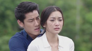 ลุ้นกันจอแตก!! เมื่อ\'สณฑ์\'และ\'รุ้ง\'วิ่งหนีตาย\'มือปราบข้าวสารเสก\'