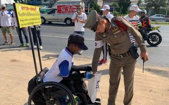 \'ลุงหมี\'คนพิการใจกุศล ปั่นวีลแชร์จากตราด-ลพบุรีช่วยวัดพระบาทน้ำพุ