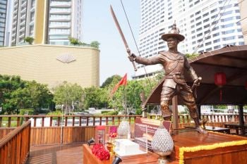 ‘เรือเจิ้งเจา’พิพิธภัณฑ์ลอยนํ้าแห่งเดียวบนแม่นํ้าเจ้าพระยา พร้อมร่วมถวายสักการะ‘สมเด็จพระเจ้าตากสินมหาราช’
