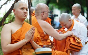\'โบกัส - ธีระธันญ์\' เข้าพิธีอุปสมบท ได้ฉายาทางธรรม\'ธีรชโย\'