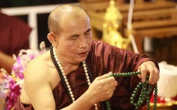 \'พระครูบาบุญชุ่ม\'เขียนจดหมายในถ้ำถึงลูกศิษย์ ให้รักษาศีล เตือนอันตราย3ประการ