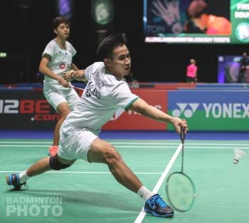บาส-ปอป้อประเดิมชัยออลอิงแลนด์