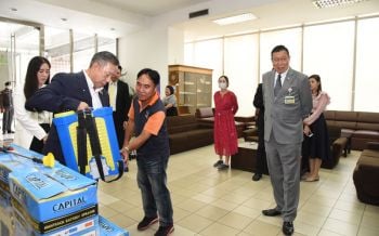 \'พรเพชร\'สั่งพ่นยาฆ่าเชื้อตึกสุขประพฤติ ป้องกันโควิด-19