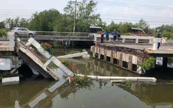 แจ้งความรถบรรทุกน้ำหนักเกิน ทำสะพานพังเสียหาย