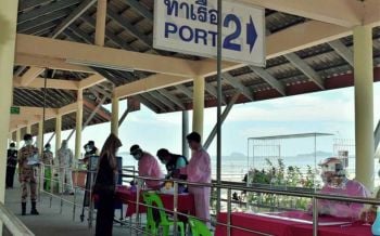เรือตำรวจน้ำ-เจ้าท่าสตูลรับคนไทยกลับจากมาเลเซีย ยอดพรุ่งนี้เดินทางอีก63คน