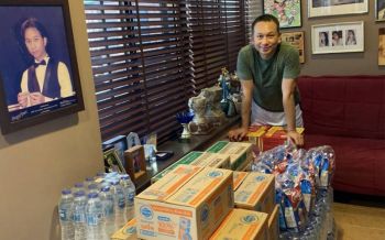 ‘ต๋อง’จับมือคิวไทย ทำบุญซื้อข้าวกล่อง ช่วยผู้เดือดร้อน ช่วงวิกฤติโควิด-19