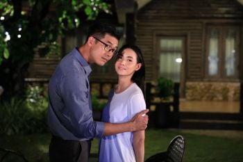 \'เวียร์-มุกดา\'เสิร์ฟฉากฟินมากไป? \'จูบ\' เปิดใจท่ามกลางสายฝน