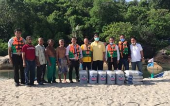 \'ทีพีไอโพลีน\'ลงพื้นที่ชุมชนคลองสำโรง มอบ\'ไบโอแซน\'ช่วยแก้ปัญหาน้ำเน่าเสีย