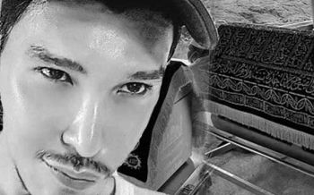 อาลัยครั้งสุดท้าย! ครอบครัว-เพื่อนพ้องในวงการ ร่วมพิธีฝังร่าง\'นาธาน โอมาน\'