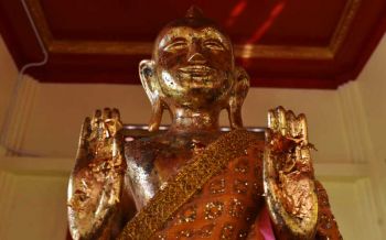 ไหว้ ‘พระหลวงพ่อแก่’ พระแกะสลักลอยน้ำสิ่งศักดิ์สิทธิ์คู่เมืองสตูล