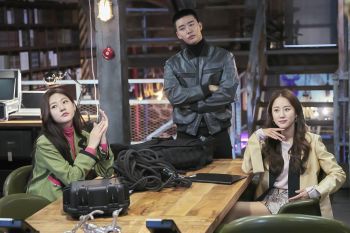 \'อีดงกอน\'นำทีมจารกรรมขั้นเทพใน\'เลฟเวอร์เรจ\'ซีรีส์ดังแดนกิมจิ ดูฟรี!!!