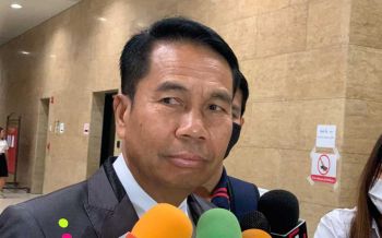ฝ่ายค้านขวางรัฐบาลดันปลด‘เสรีพิศุทธ์’พ้นประธานกมธ.ฯ โวยแหกจารีตประเพณีครั้งใหญ่