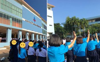 นักเรียนร่วมแสดงจุดยืนชู 3 นิ้ว หลังร้องเพลงชาติที่โรงเรียนดังหาดใหญ่