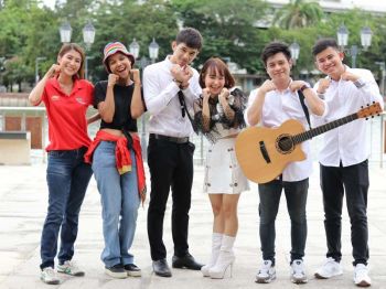 ‘เจเน็ต เขียว’รับบทเจ๊ดันหน้าสดคุม MV‘น่ารักบักคัก’ของศิลปินเบอร์แรก‘โบกี้-สุทธิตา’