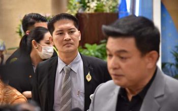 อยากเหนี่ยวว่างั้น? \'พี่เต้\'เสนอ\'ชวน\'แก้ระเบียบสภาฯให้\'ส.ส.-ส.ว.\'ต่อยกันได้