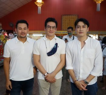 สุดปัง!!! บวงสรวง \'ไอ้ไข่ เจดีย์\'วัดทุ่งเศรษฐี สองพระเอกดัง \'เขตต์-ชาคริต\' พร้อมทีมดารานักแสดงร่วมบุญคับคั่ง!!!