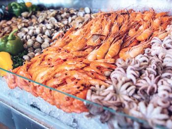 แนวหน้าฟู้ดรีวิว : หลากหลายอาหารรสเลิศ อร่อยล้ำ ที่ห้องอาหารใน 8 โรงแรมชั้นนำ
