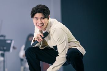 ‘อะตอม’ จัดเต็มช่วงเวลาแสนสุข พร้อมกุมทุกหัวใจ ในคอนเสิร์ตใหญ่ครั้งแรก