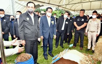 \'อธิบดีปศุสัตว์\'ร่วมคณะนายกฯ ลงพื้นที่เชียงราย แก้ปัญหาหมอกควันไฟป่าพื้นที่การเกษตร