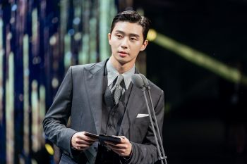 พัคซอจุนหล่อจริงจังในRecord of Youth กับบทรับเชิญเป็นนักแสดงซูเปอร์สตาร์!