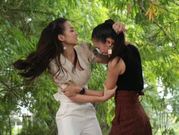 \'น้ำหวาน-แซนดี้\'บุกตบ\'เบนซ์-เทียน\'หัวกระเจิง\'น้องอิงฟ้า\'สั่นสู้ หวิดกลายร่างผีดิบ !!