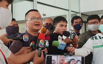 ทนายเตรียมยื่นประกัน เผย‘อานนท์’ไม่สะท้านถูกอายัดตัว