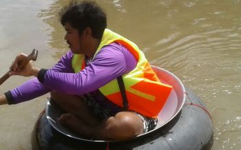 สืบสานประเพณีโบราณ! แข่ง‘เรือหัวใบ้ท้ายบอด-พายเรือกระทะ’ช่วงเทศกาลลอยกระทง