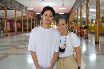 ดาราพาเที่ยว : อิ่มบุญ อิ่มใจ‘เก้า-จิรายุ’พร้อมครอบครัวและพ้องเพื่อน ทำบุญวันเกิด สุดอบอุ่น!!