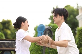 \'ก้อย\'โกรธจัด บอกเลิก\'เก้า\'ตบหน้าหันใน \'บ้านสาวโสด\'