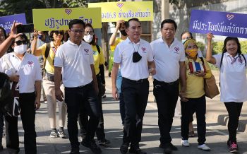 \'ไทยภักดี\'มาแล้ว! บุกสภาค้านแก้รธน. แฉต่างชาติชักใยม็อบเปลี่ยนแปลงประเทศ