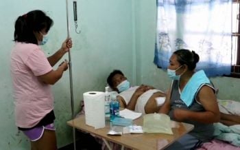 วอนธารน้ำใจช่วยเหลือ! แม่วัย55ปี เลี้ยงลูกป่วยติดเตียงนาน5ปี